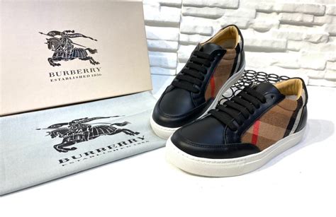 burberry ayakkabı kadın|Women’s Designer Sneakers .